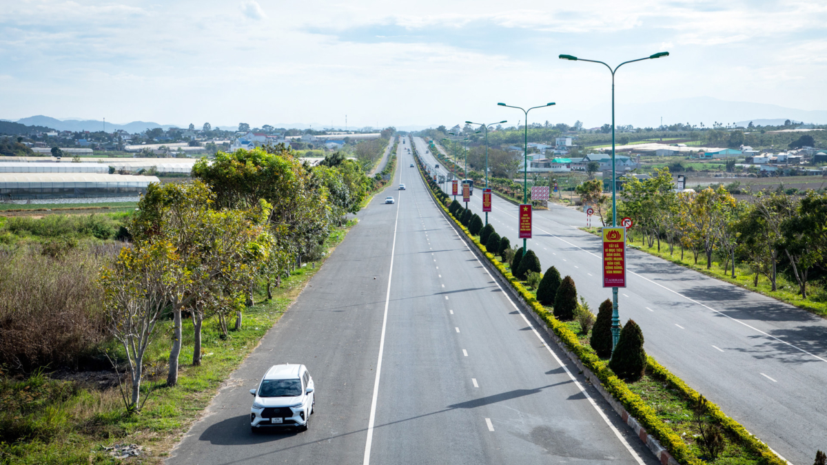 Tuyến đường cao tốc dài 117.5km